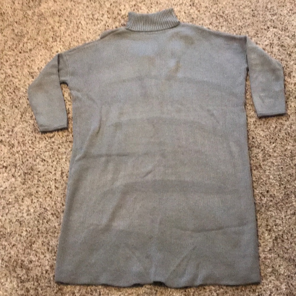 Women’s sweater